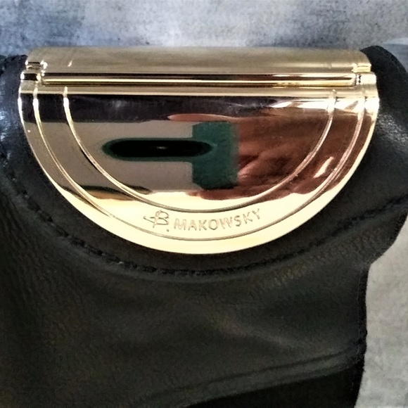 NWT Exquisite Black Leather B. Makowsky Shoulder B - Picture 3 of 6